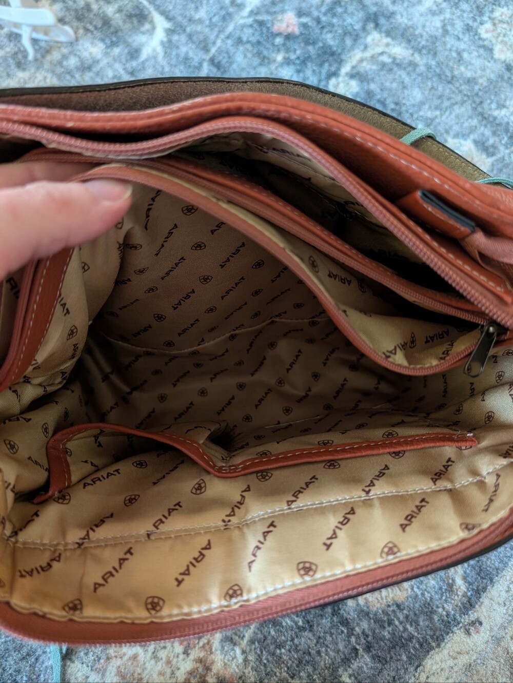 Ariat Fringe Brown & Turquoise Women’s Shoulder Bag Purse Tote Concealed Carry - Picture 5 of 11